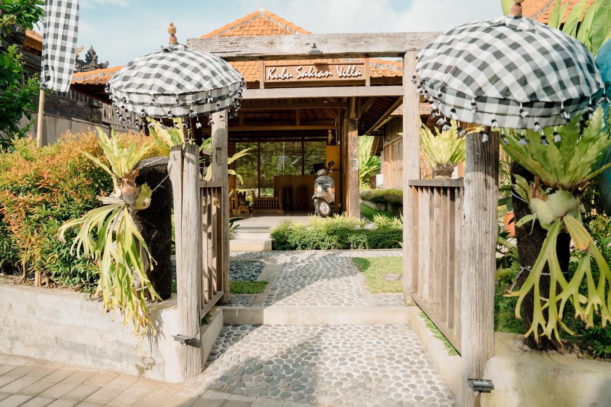 Kubu Sakian Villa And Restaurant Sidemen Silebeng Exterior photo